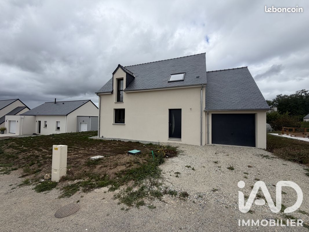 Maison 5 pièces 93 m² · à Saint-Évarzec · 93 m² · 349 000 €