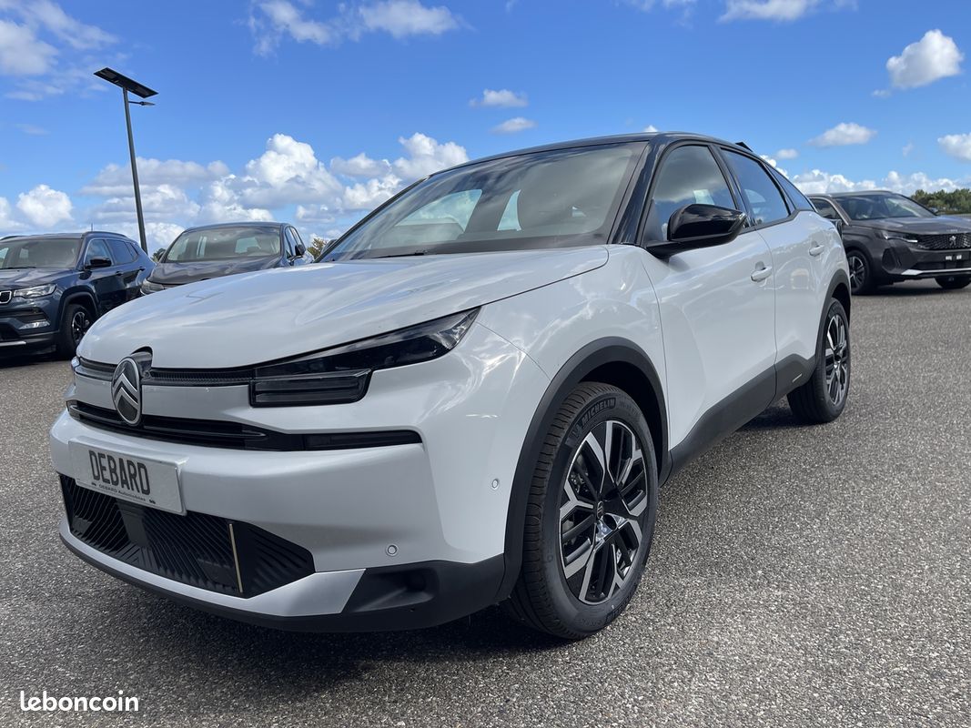 Citroen C4 1.2 HYBRIDE 145CH S&S BUSINESS AUTOMATIQUE (image 1)