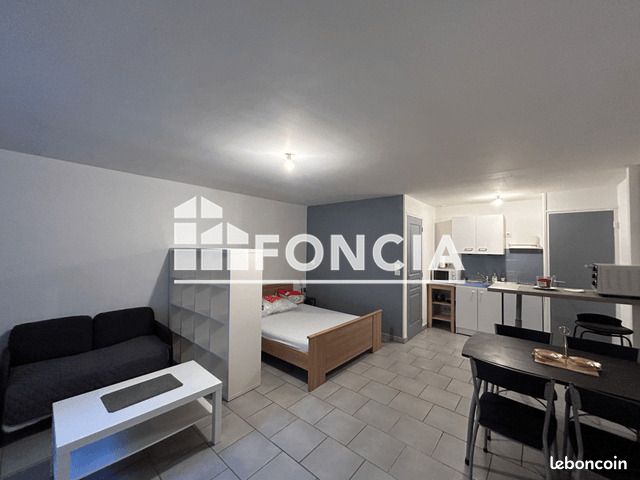 Appartement 1 pièce 32 m² · à Charleville-Mézières · 32 m² · 450 €