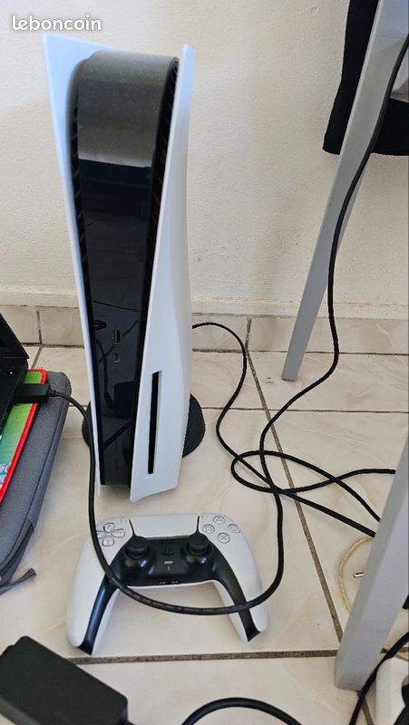 Playstation 5 (image 1)