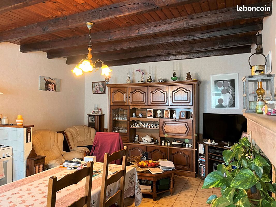 Maison 3 pièces 60 m² - Queaux 86150 (image principale 4)