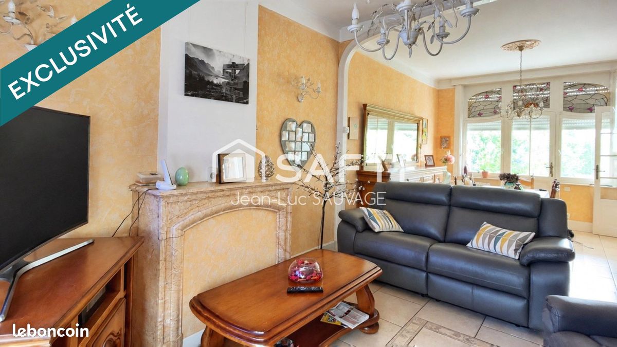 Maison 4 pièces 100 m² · à Tourcoing · 100 m² · 230 000 €