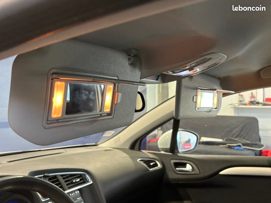 CITROEN C4 1.6 120ch MILLENIUM - 2013 - 99 000 km - Suivi complet - Première main (image 27)