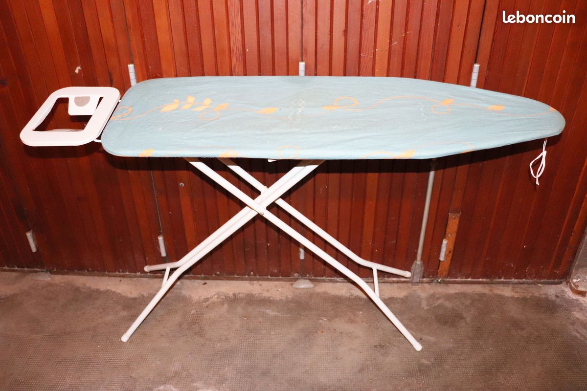 Table à repasser (image 1)