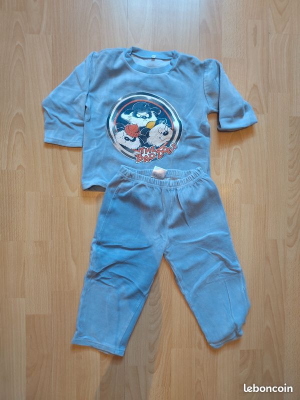 Divers vêtements taille 4 ans (image 1)