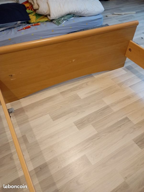 Vends contour de lit + matelas (image 3)