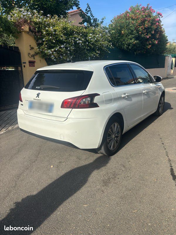 Voiture Peugeot 308 boîte automatique (image 3)