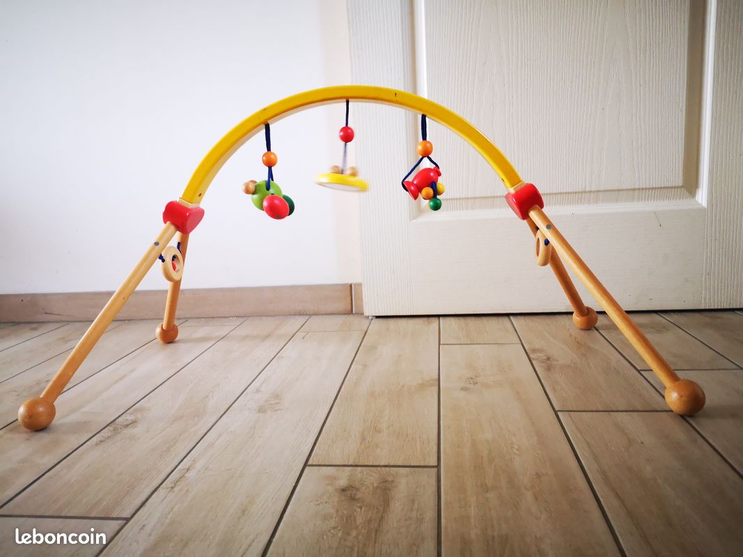 Arche en bois (image 1)