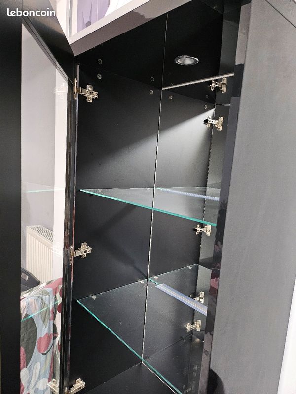1 vitrine en noir laqué (possible 2 pour 200) (image 11)
