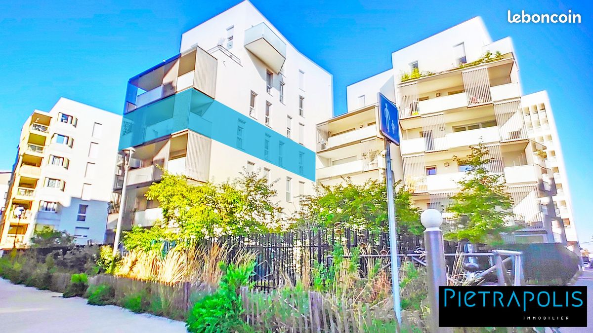 Appartement 4 pièces 97 m² · à Vaulx-en-Velin · 97 m² · 290 000 €