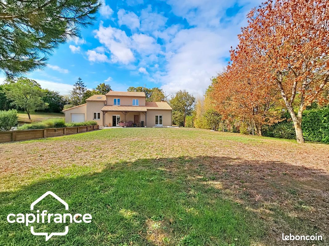 Maison 7 pièces 169 m² · à Thouars · 169 m² · 258 000 €