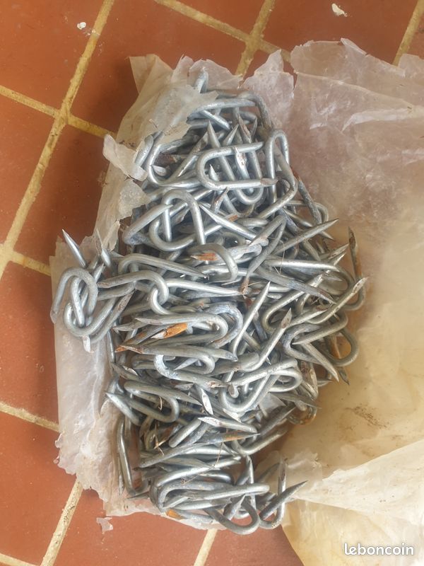 Clous et crampillons galvanisés (image 1)