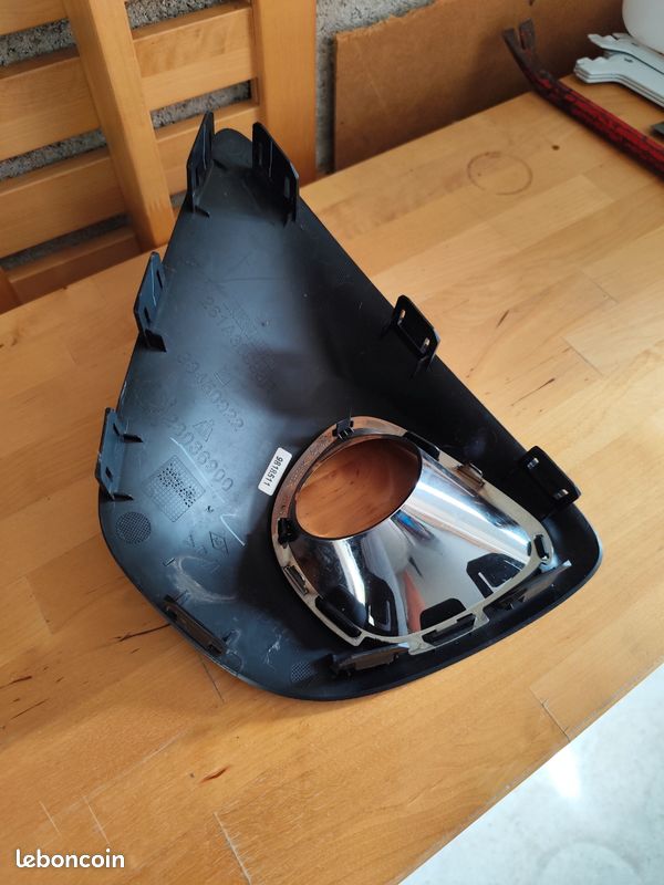 Cache avant antibrouillard chrome Renault, Opel, Nissan (image 2)