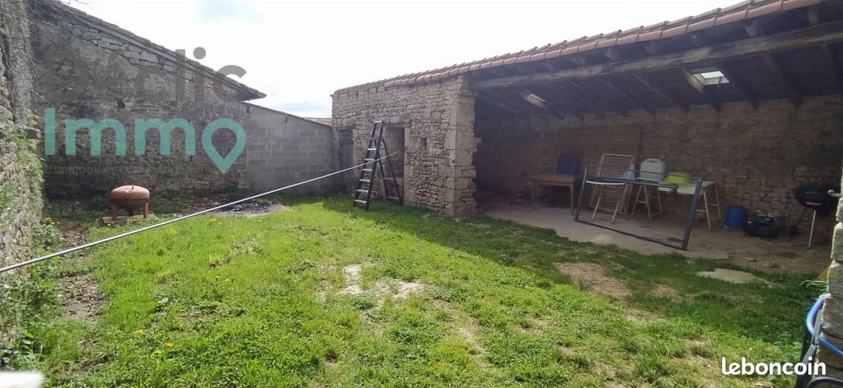 Grange 1 pièce 72 m² - Taizé-Aizie 16700 (image principale 4)