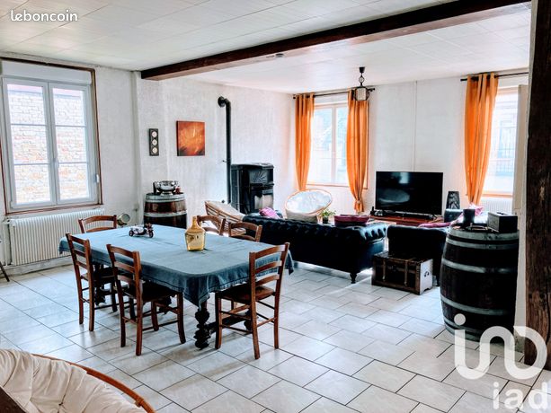 Maison 8 pièces 220 m²