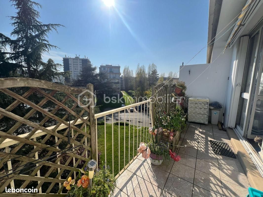 Appartement 1 pièce 36 m² · à Saint-Michel-sur-Orge · 36 m² · 101 500 €