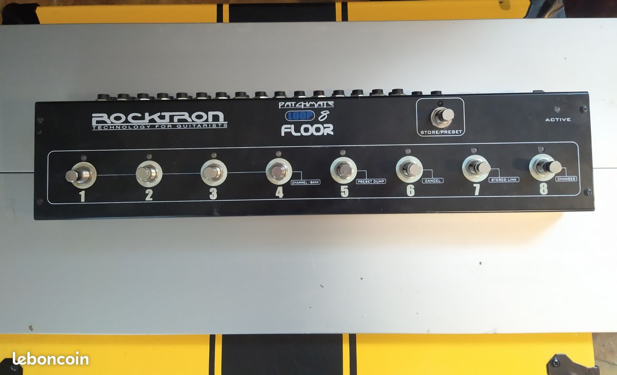 Rocktron PatchMate Loop 8 Floor Pedal Switcher - Instruments de 