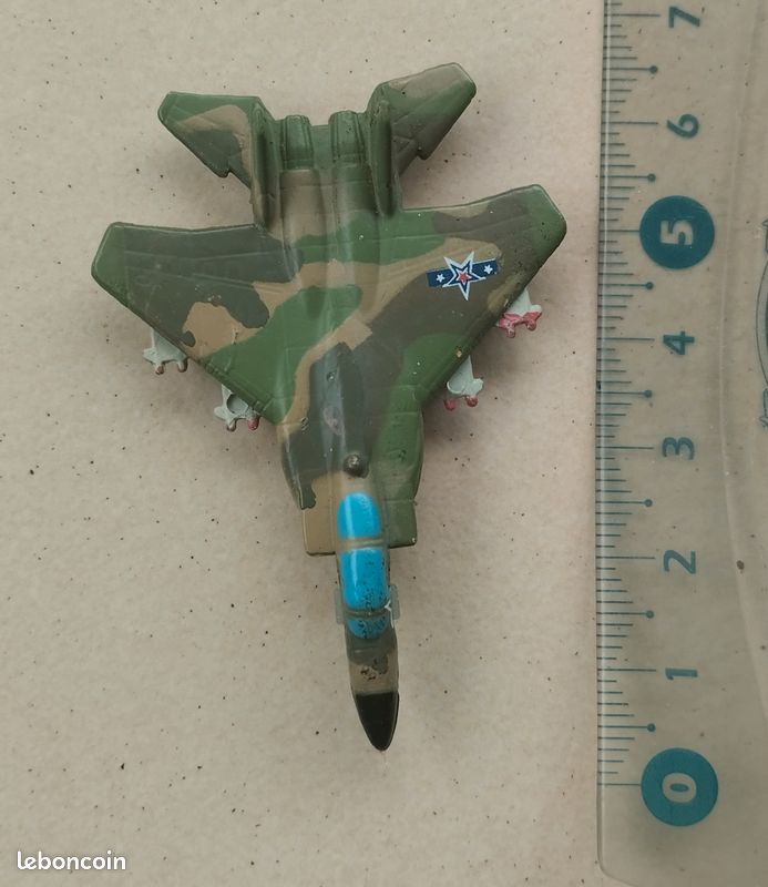Avion F-15 Eagle Micro Machines (image 1)