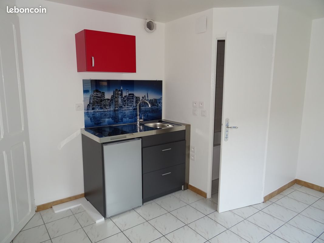 Appartement 1 pièce 12 m² · à Nancy · 12 m² · 335 €