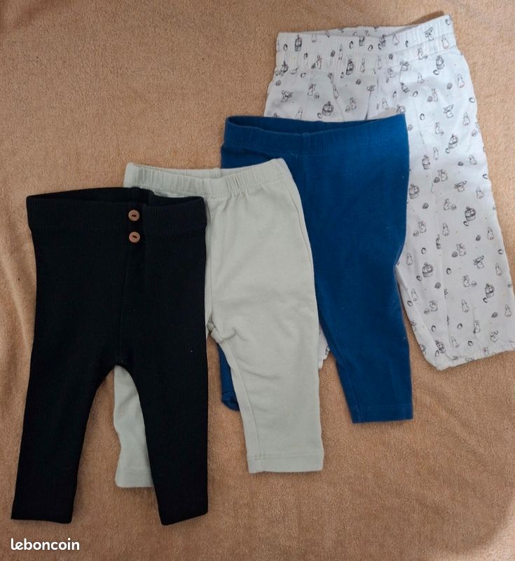 Lot pantalons 1 mois (image 1)