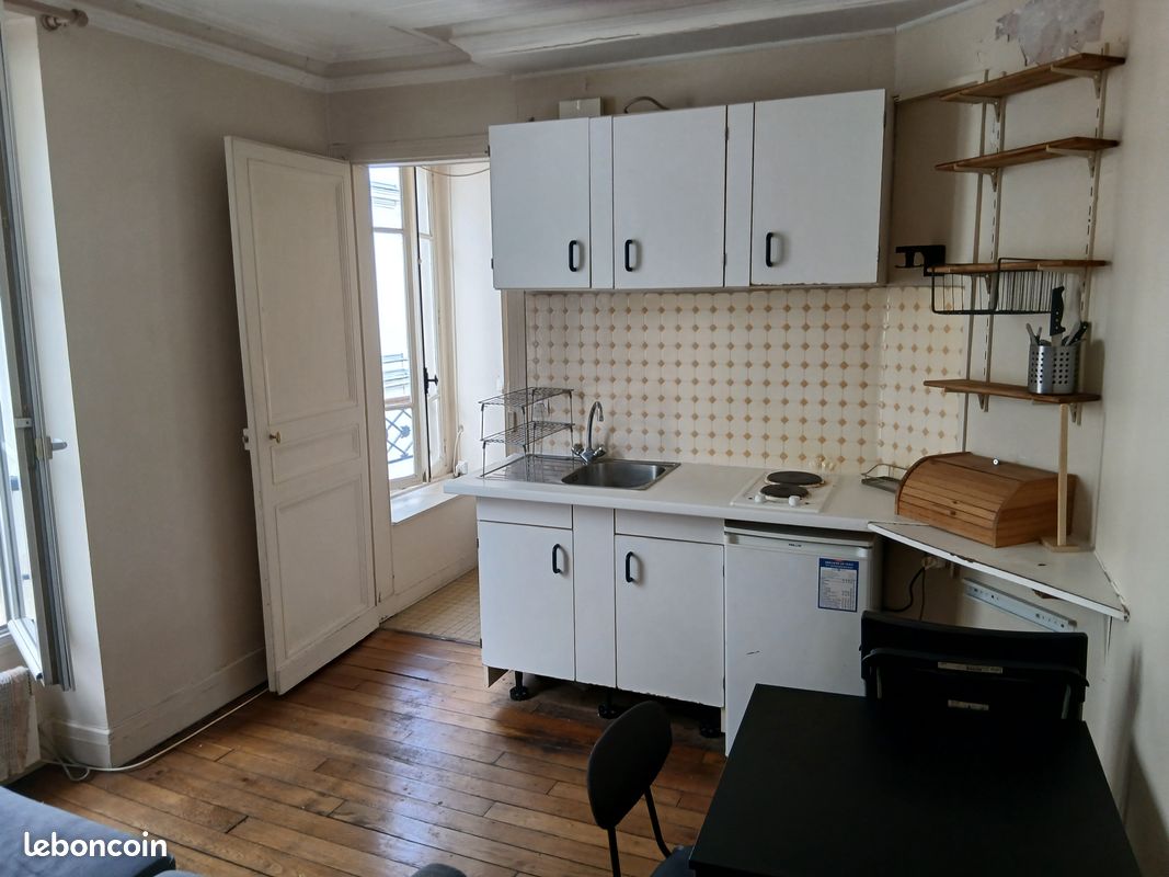 Appartement 2 pièces 25 m² · à Paris · 25 m² · 1 350 €