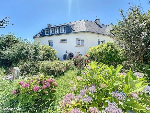 Maison 7 pièces 197 m²