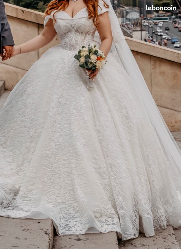 Robe de marriage (image 1)