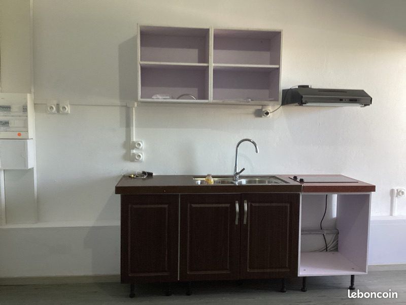 Appartement 1 pièce 28 m² · à Saint-Pierre · 28 m² · 655 €/mois