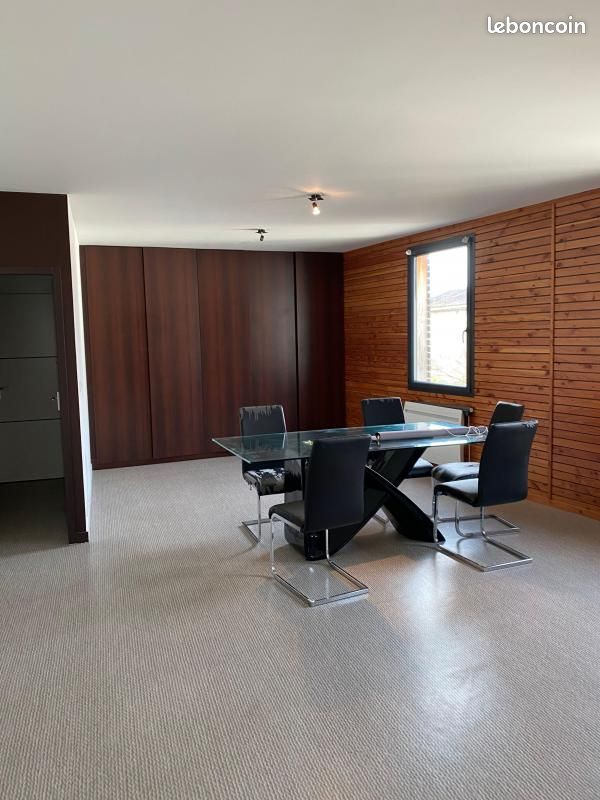 Immeuble 2 pièces 187 m² (image 1)