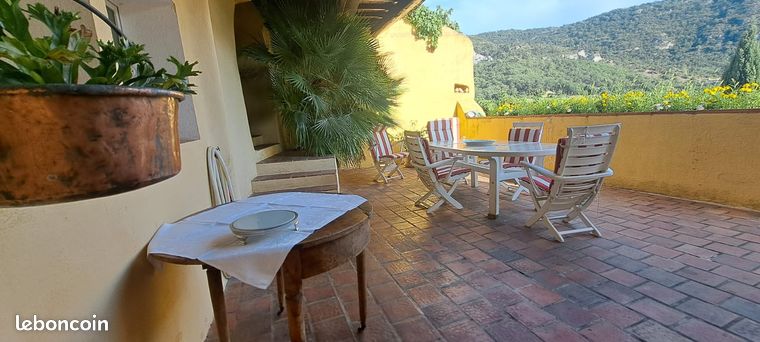 Maison de village 10 pièces 204 m²