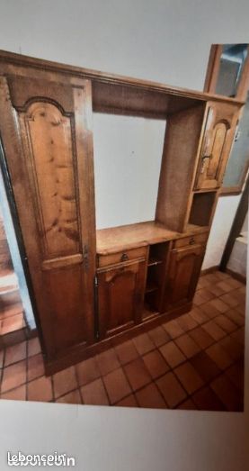 Meuble en bois massif (image 1)