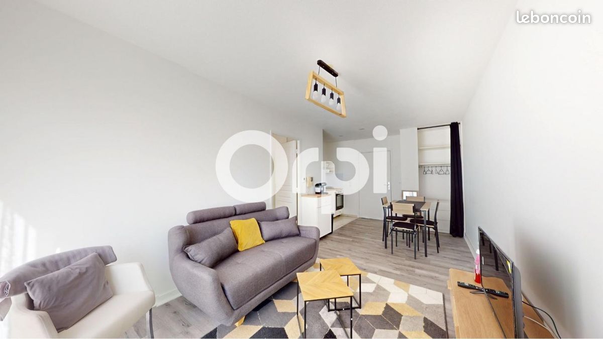 Appartement 2 pièces 36 m² · à Bron · 36 m² · 906 €/mois