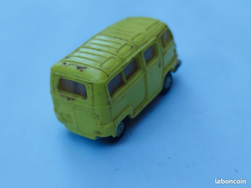 Micro-miniature NOREV 1/43 – Renault Estafette Jaune Pâle (modèle D'occasion, échelle 1:86)