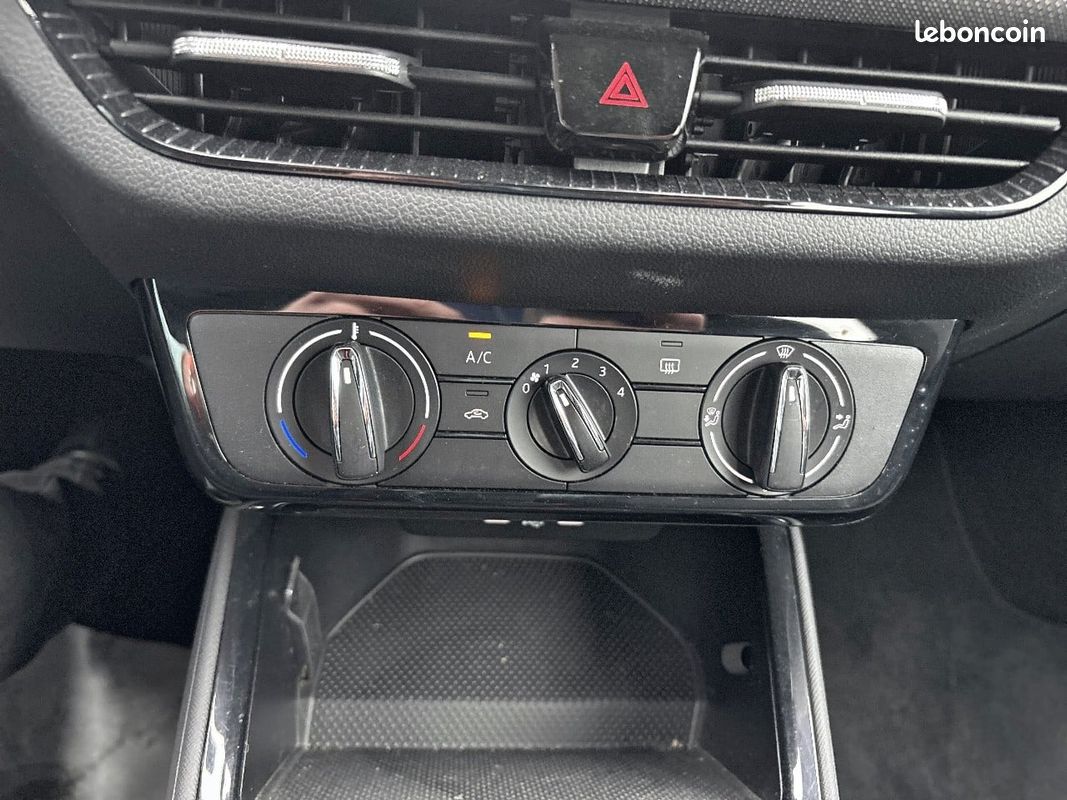 SKODA Fabia 1.0 TSI 95 ch EVO 2 BVM5 Selection (image 29)