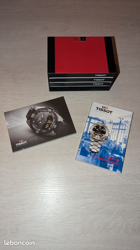 Étui De Voyage Tissot Pour Montre - Boîte Ecrin Noire Neuve D'occasion - Fabriqué En Suisse