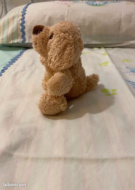 Petite peluche chien marron (image 3)