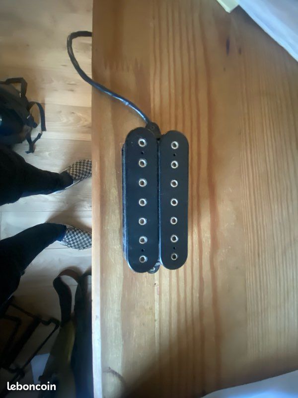 Micro Di marzio dp703bk 7 cordes (image 1)