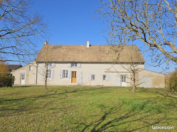 Maison 6 pièces 145 m²