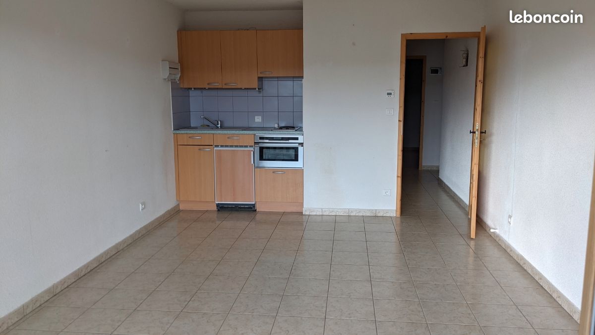 Appartement 3 pièces 46 m² · à Les Grangettes · 46 m² · 855 €