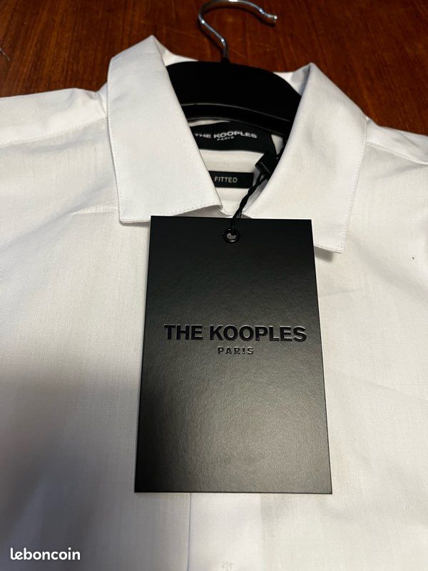 Chemise Habillée Blanche Gaufrée THE KOOPLES - Taille L, Coupe Fitted, Comme Neuve