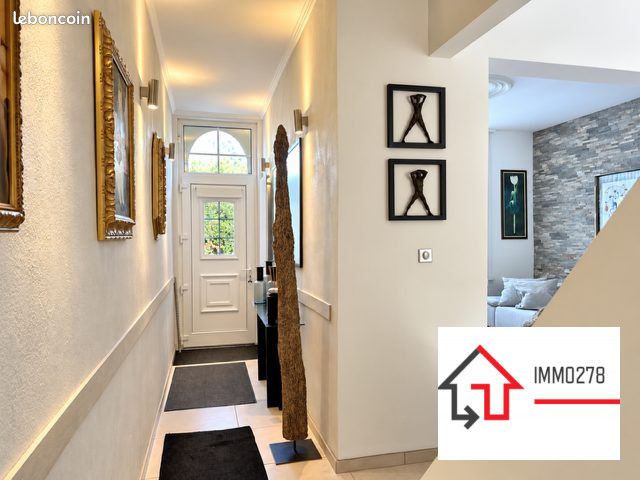 Maison 4 pièces 143 m² · à Vieux-Berquin · 143 m² · 294 000 €