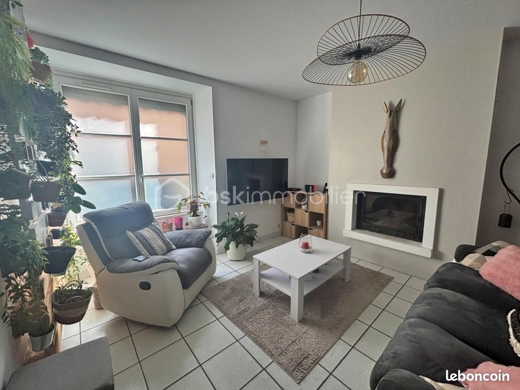 Maison 7 pièces 135 m² · à Mortagne-sur-Sèvre · 135 m² · 225 000 €