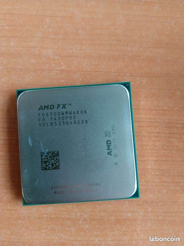 Processeur AMD FX 6300 AMD FX 6-CORE 14MB Accessoires