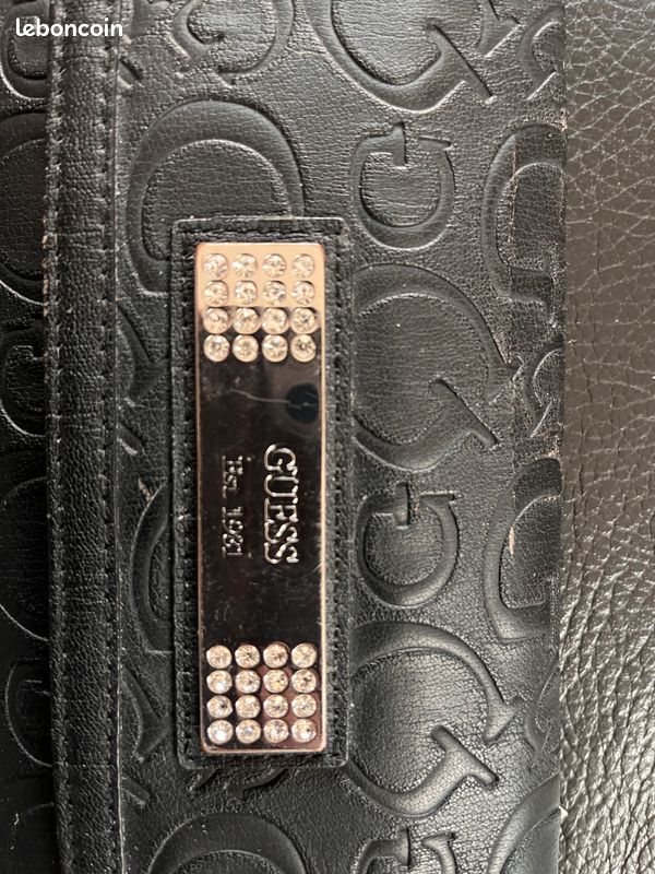 Pochette Guess Est. 1981 (image 5)