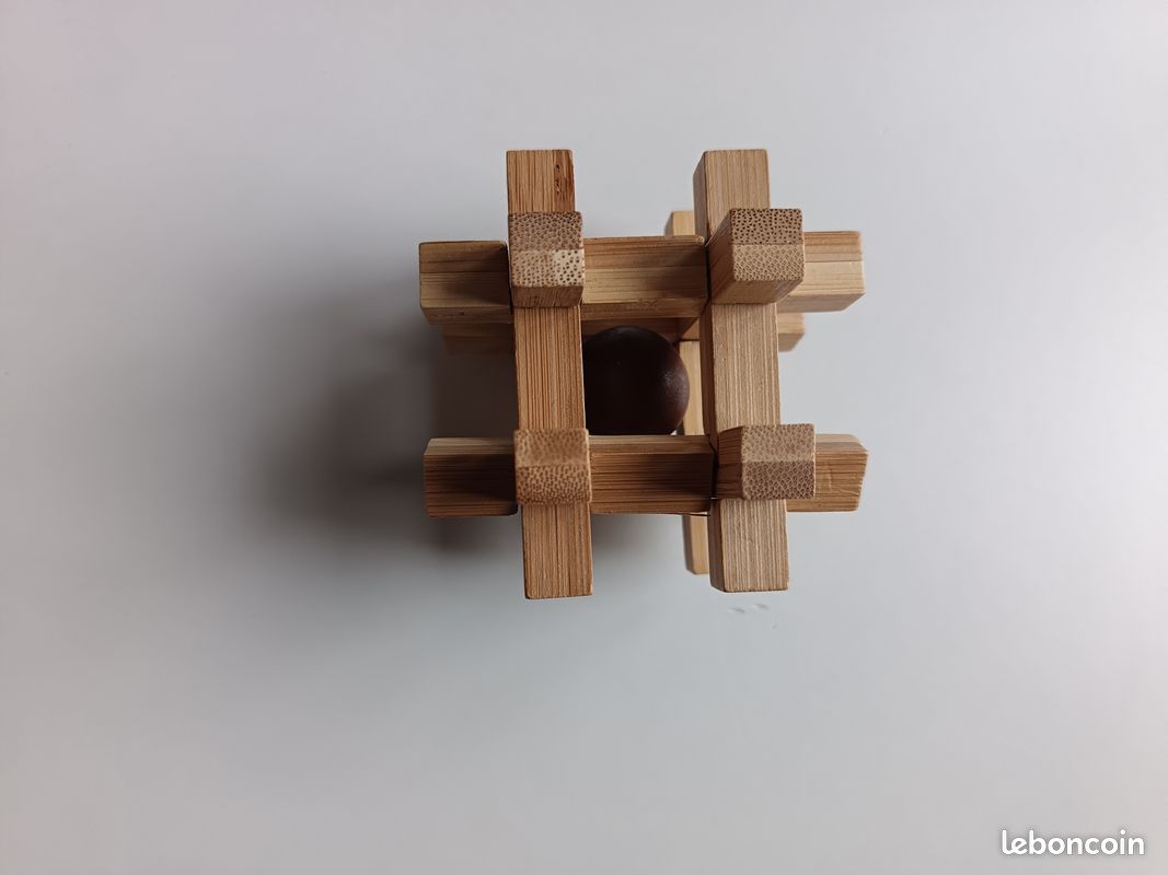 🧩 Casse-tête en bois bambou – cage avec bille prisonnière (image 1)
