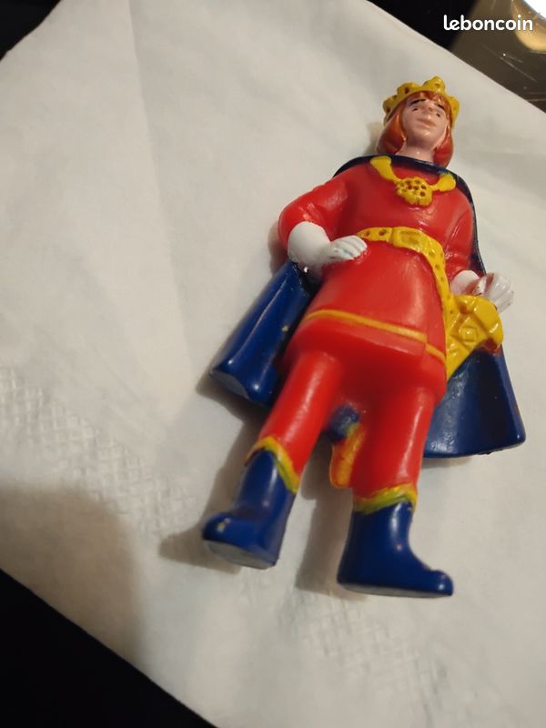 Figurine Ancienne En PVC Publicitaire - Bonhomme Prince De LU - Occasion Vintage