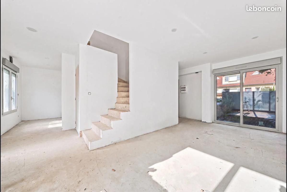 Maison 7 pièces 150 m² · à Villejuif · 150 m² · 973 000 €