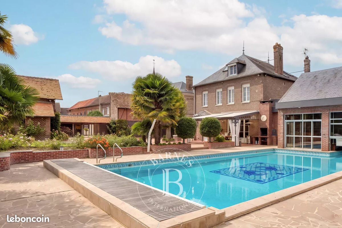 Appartement 10 pièces 430 m² · à La Haye-Malherbe · 430 m² · 995 000 €