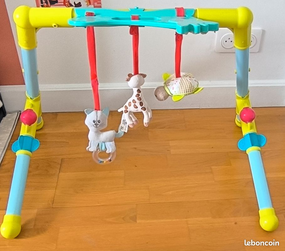 Portique éveil Sophie la Girafe (image 1)