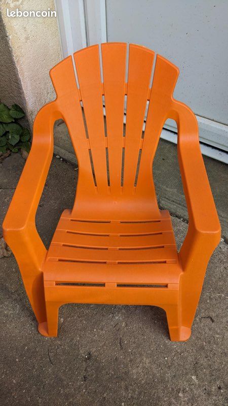 Chaise de jardin enfant (image 1)